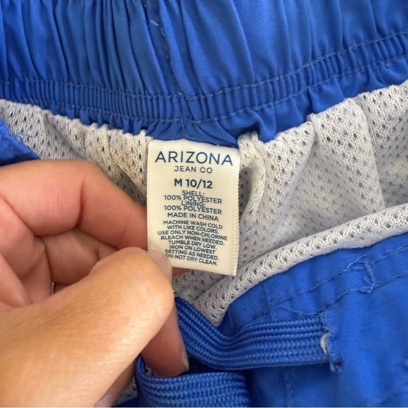 Nike Departed West Arizona Kids Colorful Swim Shorts Lot Size Medium - Picture 2 of 6